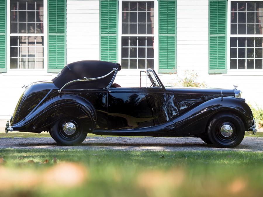  Bentley Mark VI Drophead Coupe by James Young 1948 года  (фото 3 из 15)